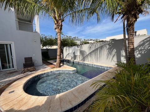 Casa para locação com 4 suítes no condomínio Athenas  em Paulínia SP