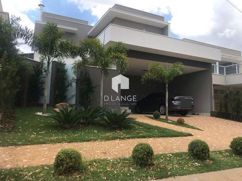 Casa à venda no Swiss Park, em Campinas