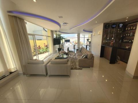 Casa à venda no bairro Swiss Park em Campinas