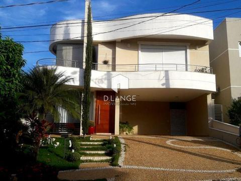 Casa à venda no bairro Swiss Park em Campinas/SP