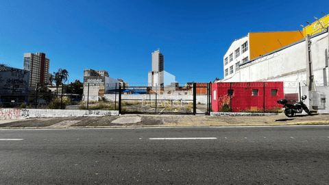 Terreno comercial para locação no Centro em Campinas - SP